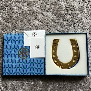BNIB Tory Burch paperweight/good luck door plaque
